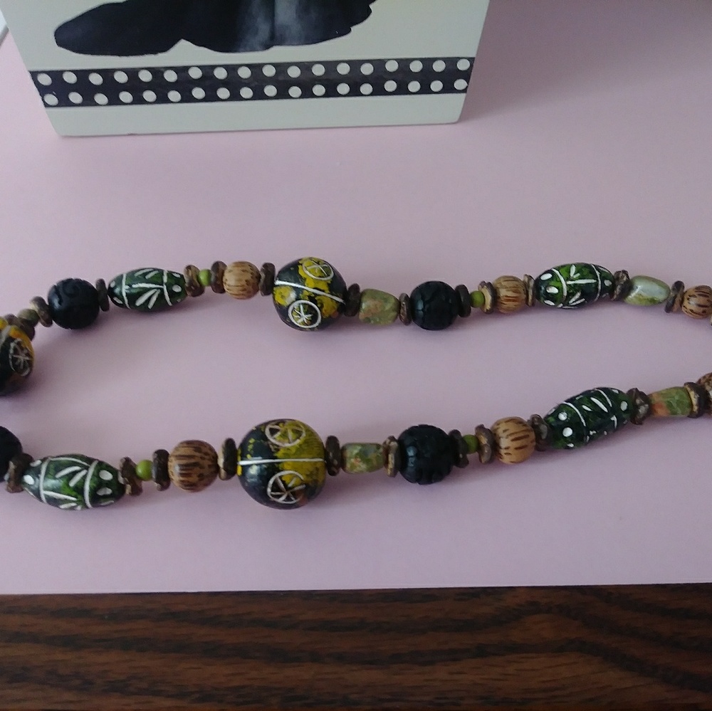 Handcrafted necklace